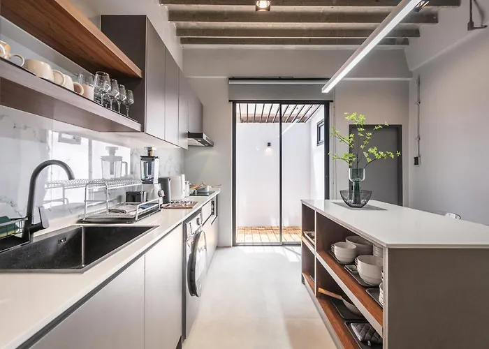 Haus Phrom Phong