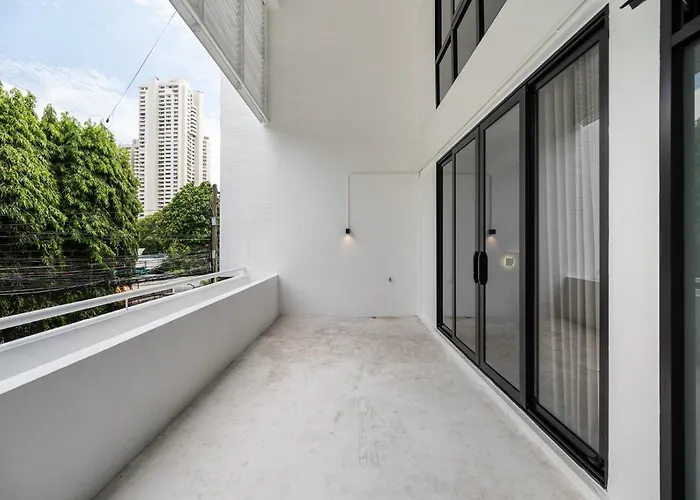 펜션 Haus Phrom Phong *